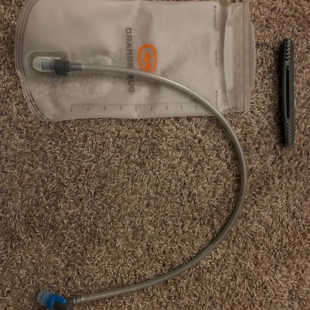 *** reserved for bundle**** Bladder for orange Mudd pack